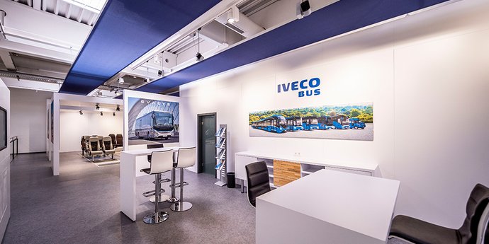 Beratung im IVECO Bus Design Center in Ulm